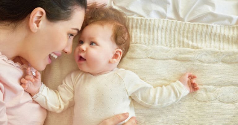 Mother with baby - Baby Brain Score - Gillespie Approach–Craniosacral Fascial Therapy - Infant-Driven Movement