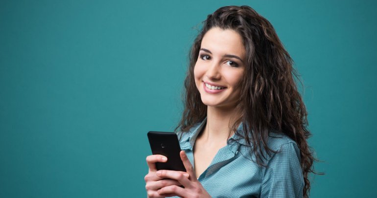 Cord wrapped, not breathing - woman holding mobile phone - Gillespie Approach–Craniosacral Fascial Therapy